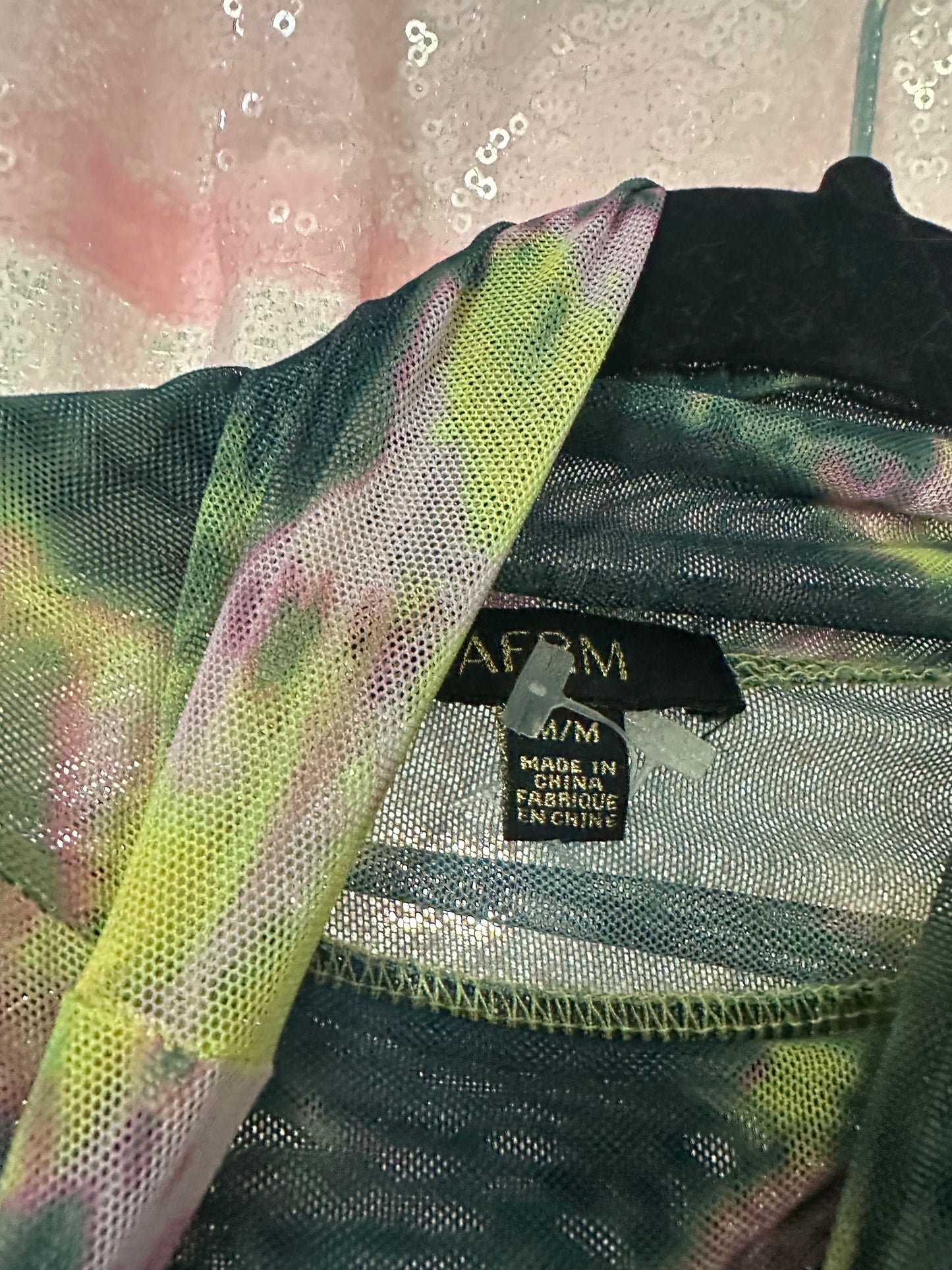 AFRM top size MEDIUM