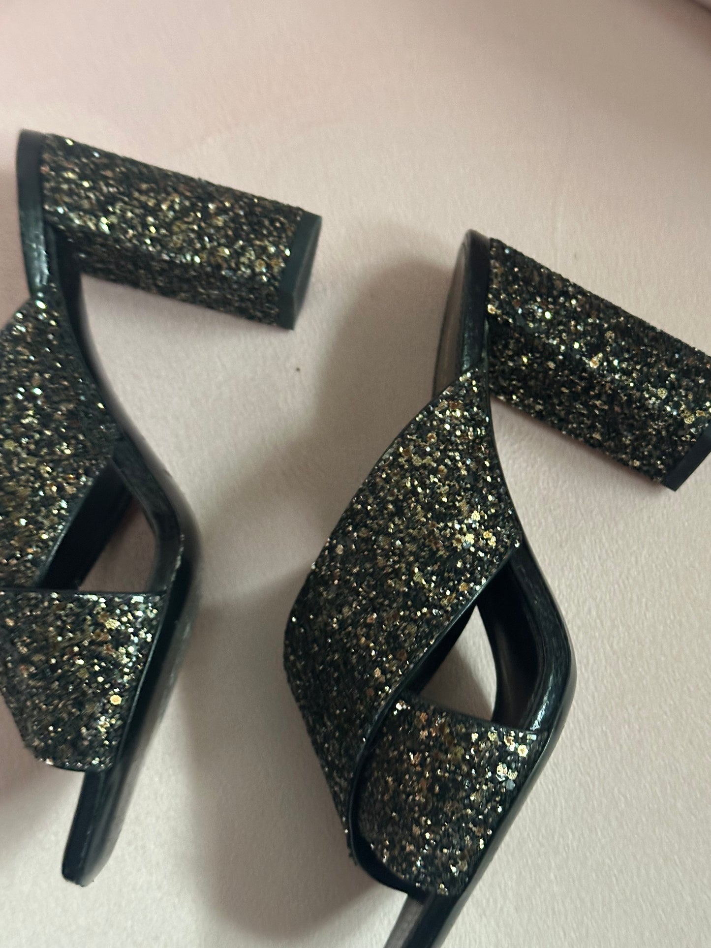 SAINT LAURENT SPARKLY HEELS size IT37 (7 US)