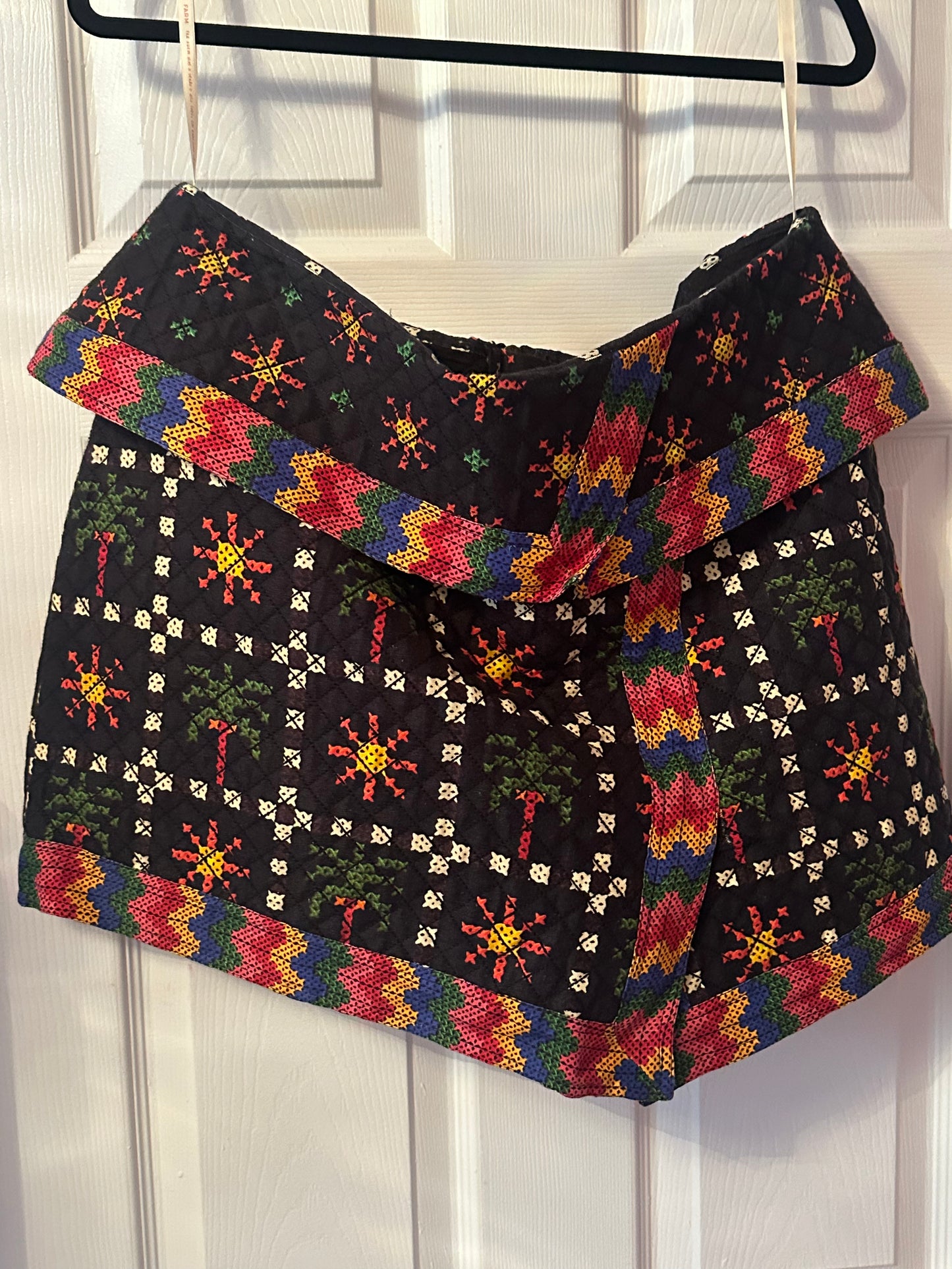 FARM RIO SKIRT SIZE XL
