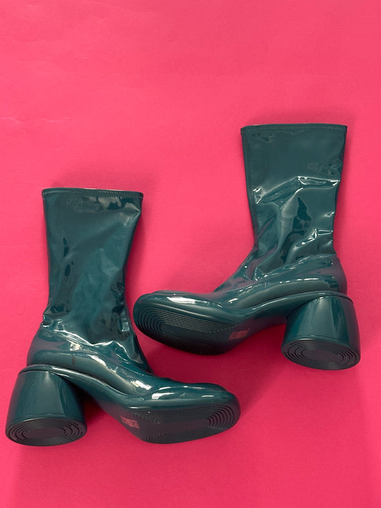 CHARLES & KEITH Blue boots size 38 (US8)