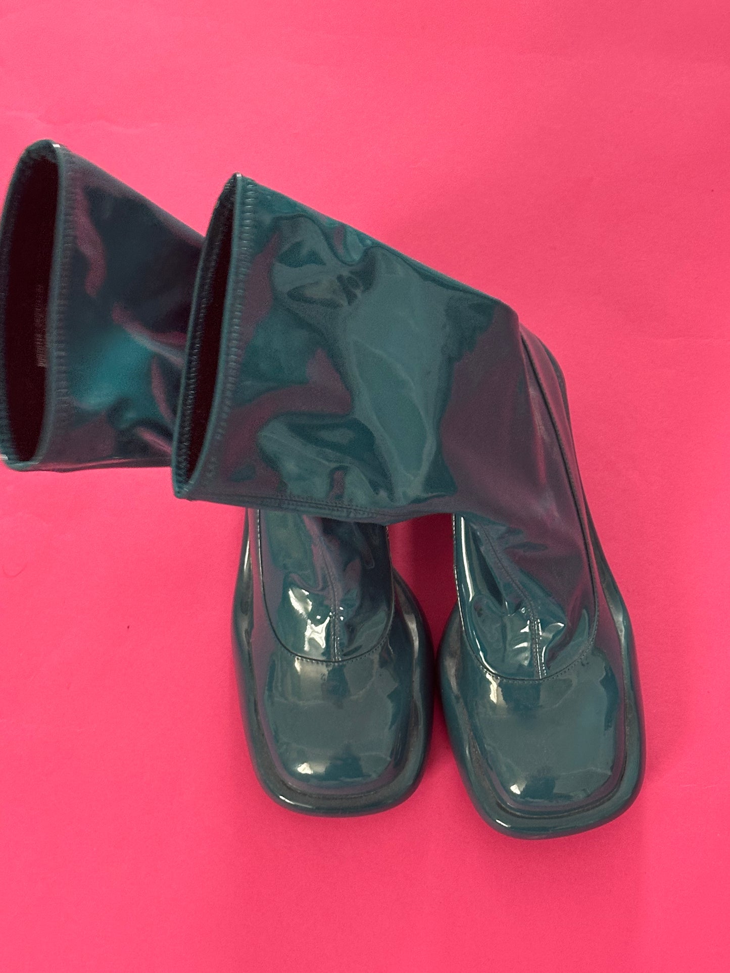 CHARLES & KEITH Blue boots size 38 (US8)