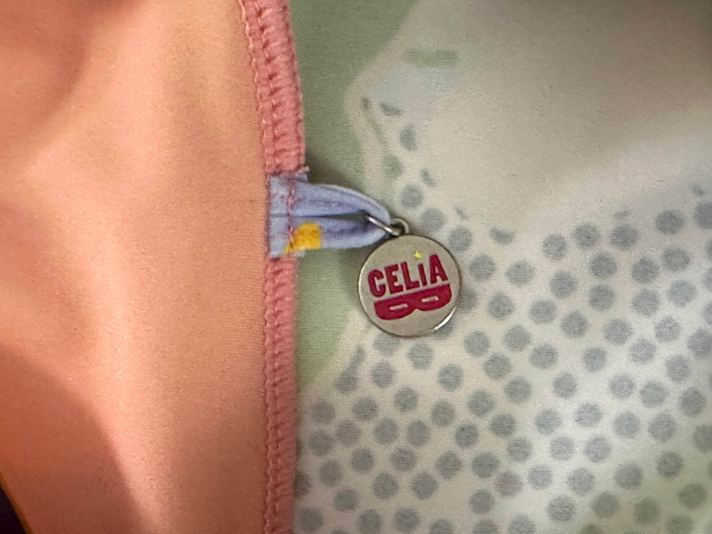 CELIA B colourful top size XL