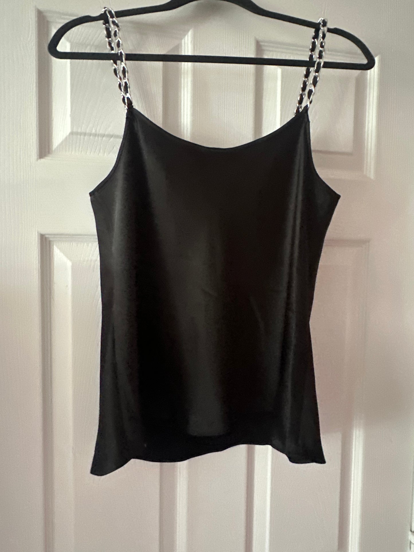 HUGO BOSS chain strap top size US12 (LARGE)